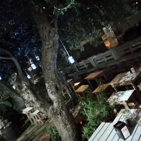 贝瓦尼亚圣彼得 Sosta Camper La Specchia酒店 外观 照片